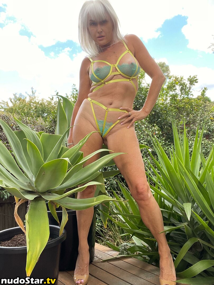 Sexting Grandma / goldengrandma / sexting.grandma / viktoria Sızan Çıplak OnlyFans Fotoğrafı #16