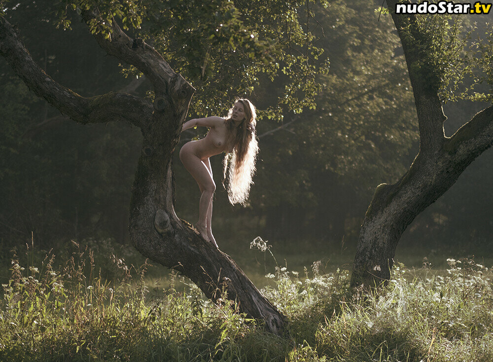 thinloth Sızan Çıplak OnlyFans Fotoğrafı #3