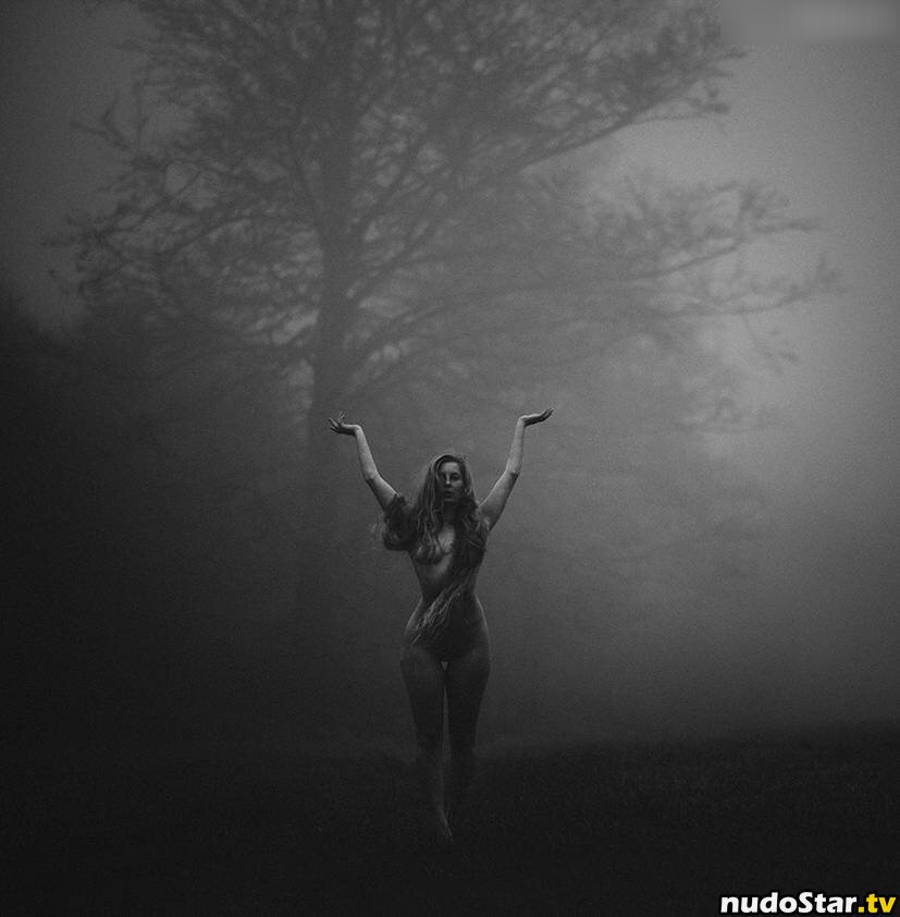 thinloth Sızan Çıplak OnlyFans Fotoğrafı #54